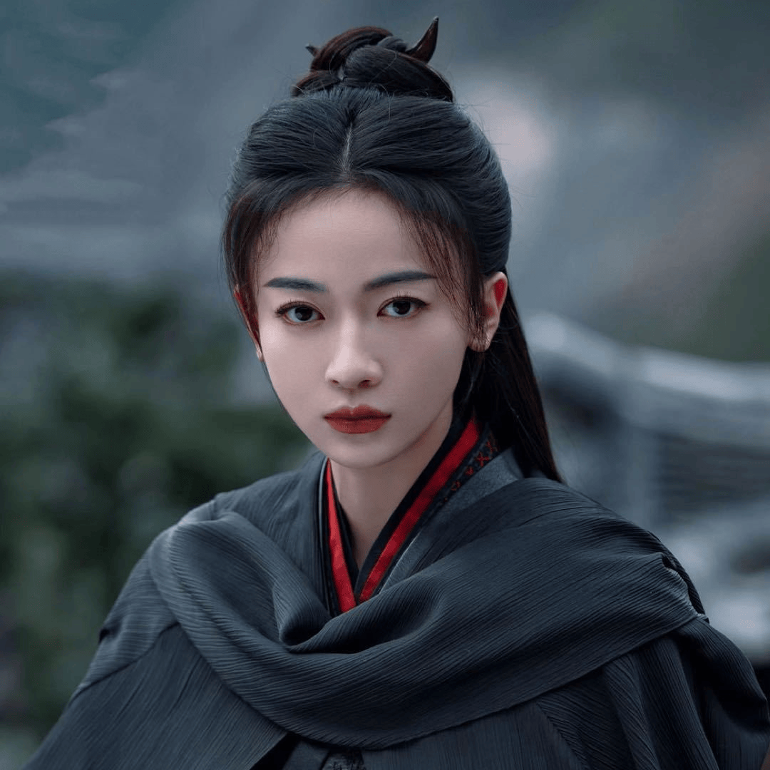 洪尧疑删和吴谨言官宣结婚博，男方回应“好着呢”；此前称不会撕掉“吴谨言老公”标签