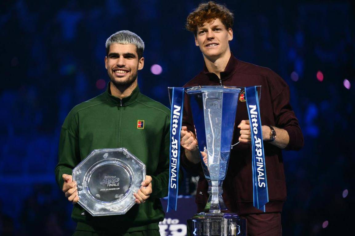 00后巅峰对决，ATP年终总决赛“辛卡决”，辛纳卫冕