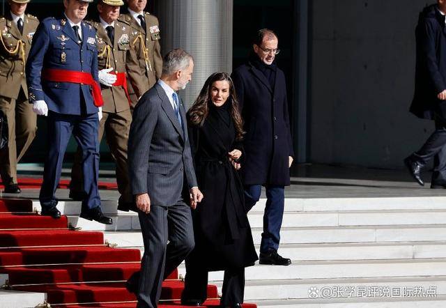 时隔18年来华,第一站没去北京,这个国王的行程安排,大有深意